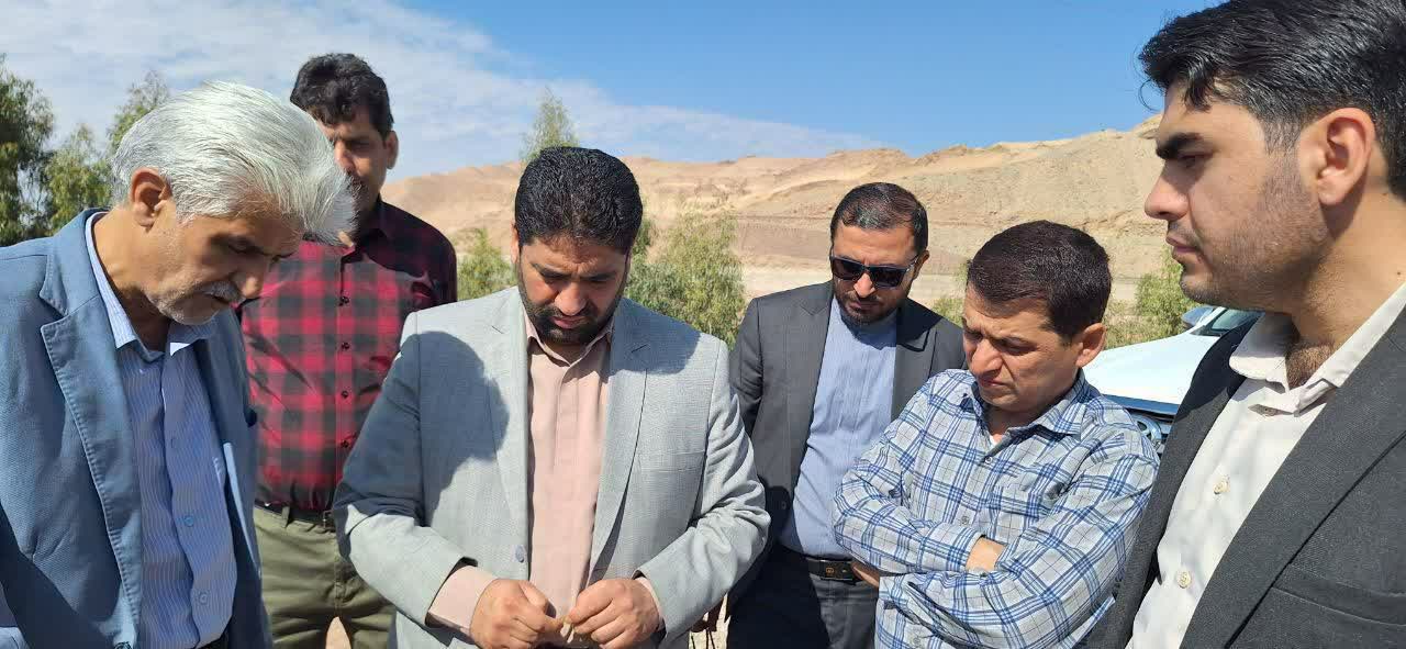 بازدید مشترک کارگروه قضایی و اجرایی از حبله‌رود برای نظارت بر تأمین آب شرب و کشاورزی گرمسار و آرادان