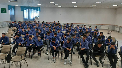 حضور در مدارس استان سمنان برای آموزش و آگاهی‌بخشی به دانش‌آموزان درباره وضعیت منابع آب؛ طرح داناب برای دانش‌آموزان تشریح شد